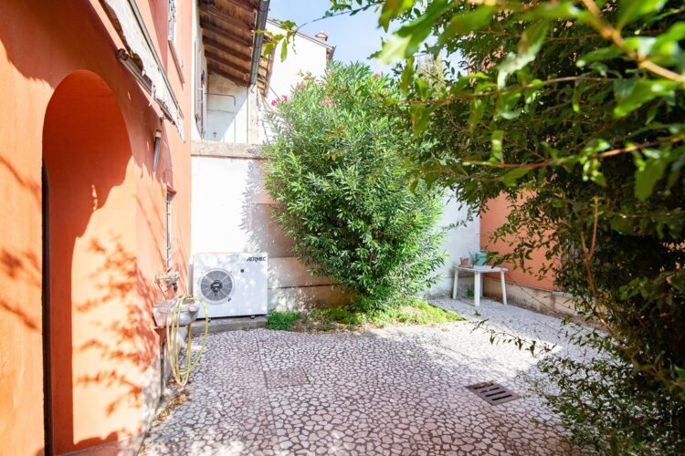 pano 2 1790323661 gallery 750x500
