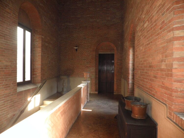014 1792481586 gallery 750x563