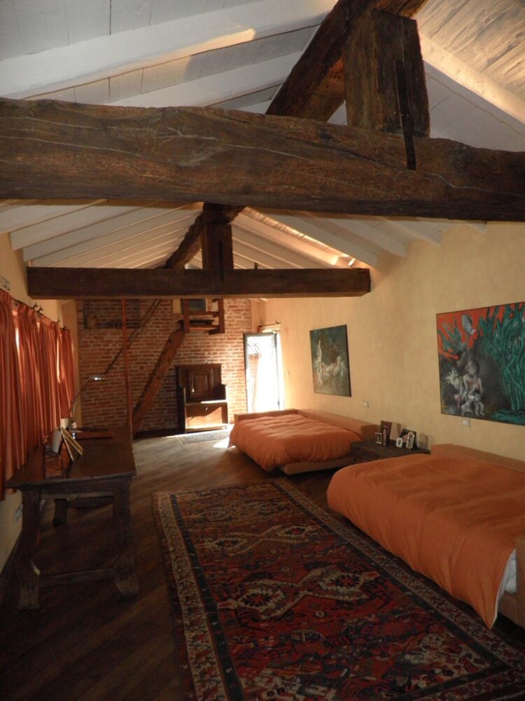 059 1792481701 gallery 750x1000