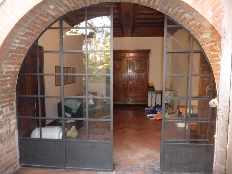 079 1792481733 gallery 750x563