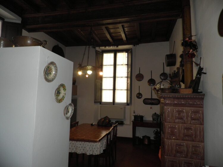 080 1792481733 gallery 750x563